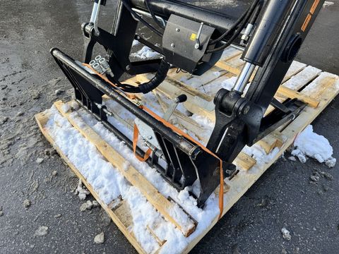 [3244-6663834-9.jpg]