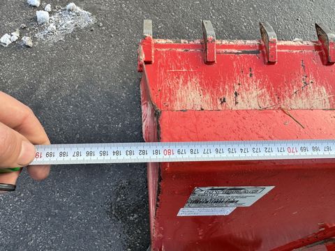 [3244-6663837-19.jpg]