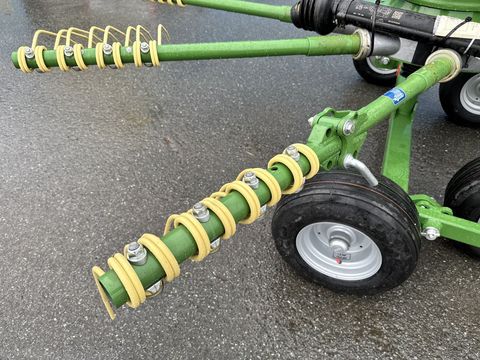 [3244-6670921-7.jpg]