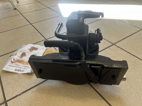 [3244-6754130-3.jpg]