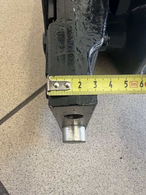 [3244-6754130-5.jpg]