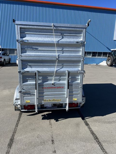 [3244-6757671-5.jpg]