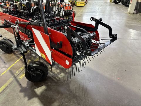 [3244-6874807-14.jpg]