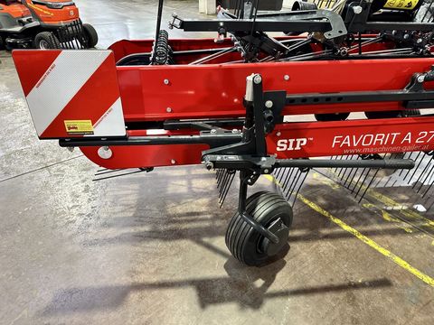 [3244-6874807-20.jpg]