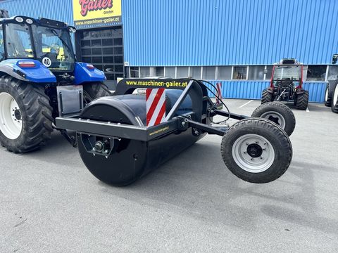 [3244-6884429-1.jpg]