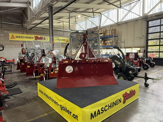 [3244-6942147-0_1.jpg]