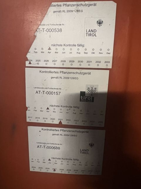 [3244-7508723-5.jpg]