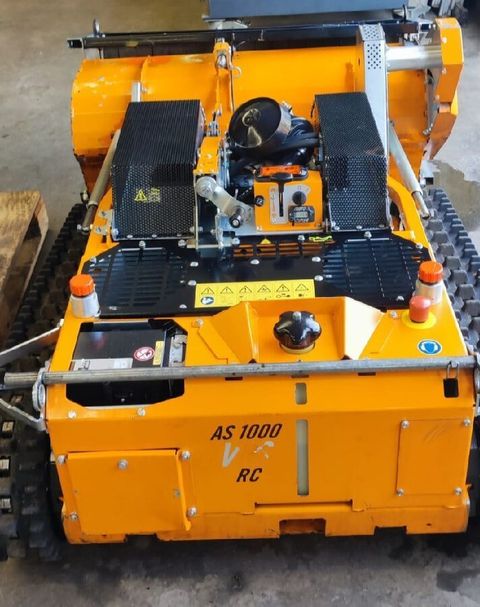 [3258-6406309-9.jpg]