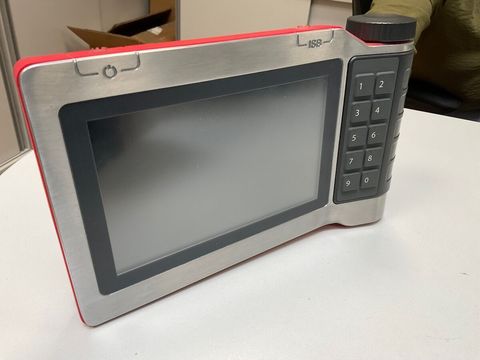 [3260-4419527-4.jpg]