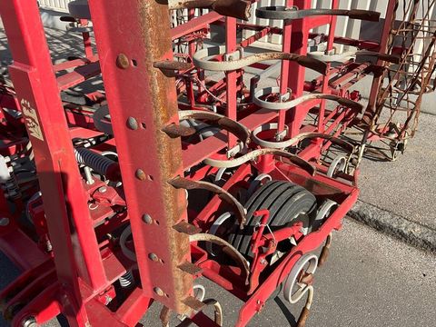 [3260-5043355-7.jpg]