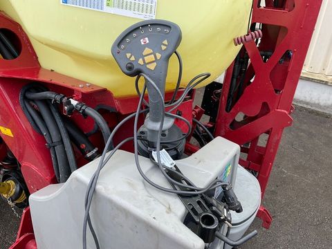 [3260-5389316-8.jpg]