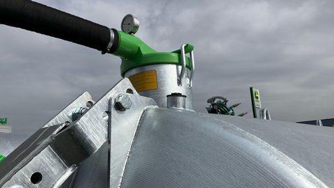 [3260-5411157-11.jpg]