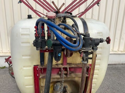 [3260-5615671-9.jpg]