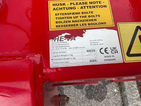 [3260-5753663-9.jpg]