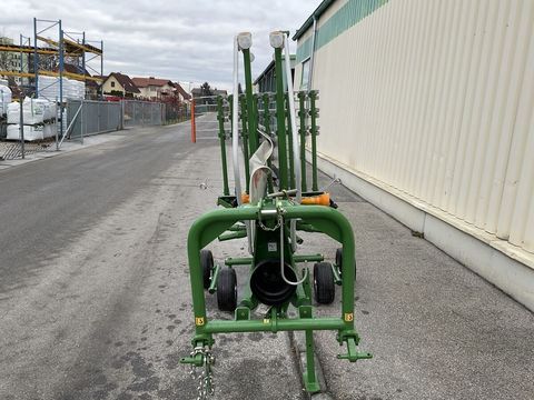 [3260-6495757-4.jpg]