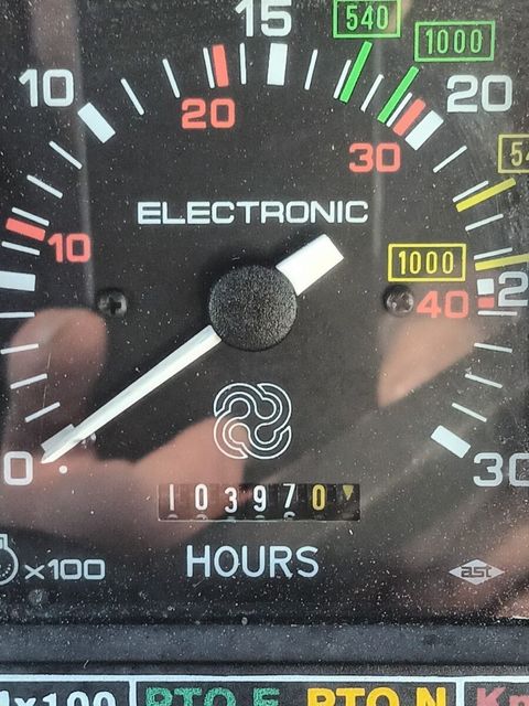 [3260-6549195-7.jpg]