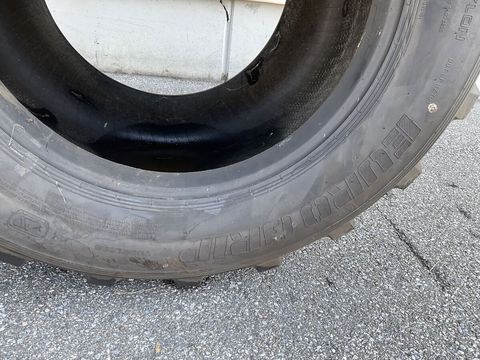 [3260-6641099-4.jpg]