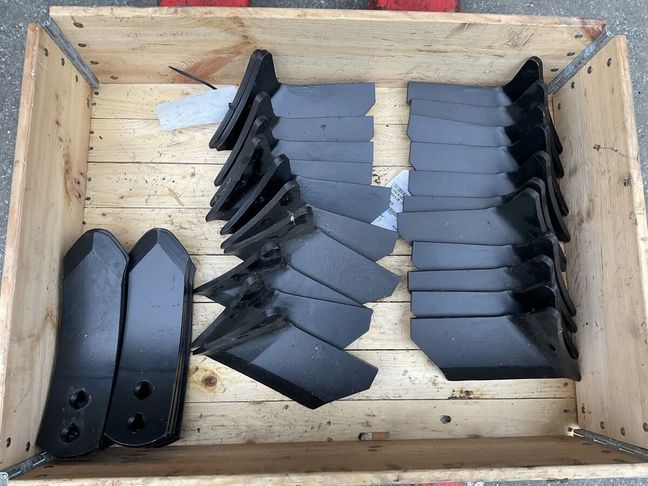 [3260-6705565-0_1.jpg]