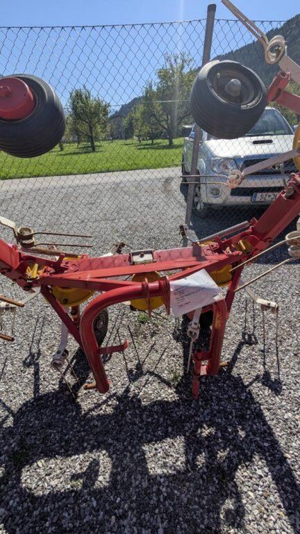 [3290-6328879-7.jpg]