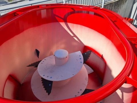 [3290-6328963-5.jpg]