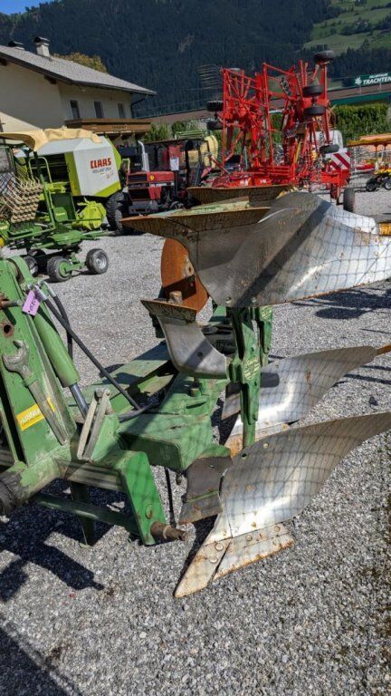 [3290-6328984-3.jpg]