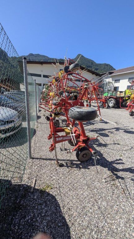 [3290-6329059-1.jpg]