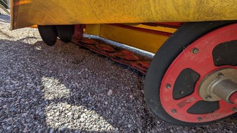 [3290-6458463-4.jpg]