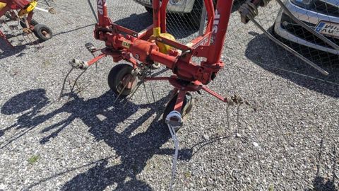 [3290-6484697-7.jpg]