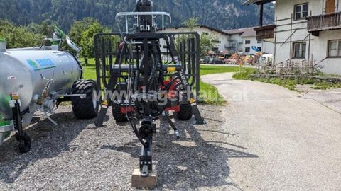 [3290-6492586-3.jpg]