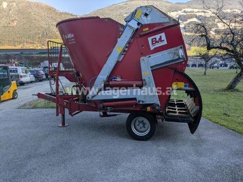 [3290-6492628-1.jpg]