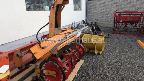 [3290-6492760-2.jpg]