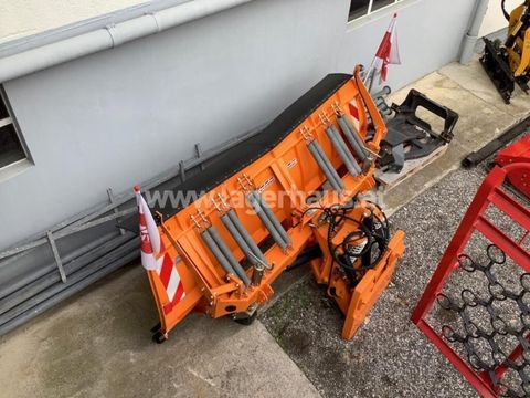 [3290-6495437-0.jpg]