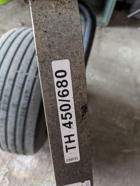 [3290-6521736-3.jpg]