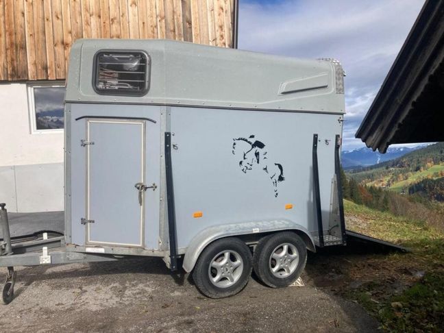 [3290-6799678-0_1.jpg]