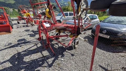 [3290-6875083-4.jpg]