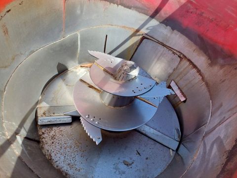 [3290-6875164-2.jpg]