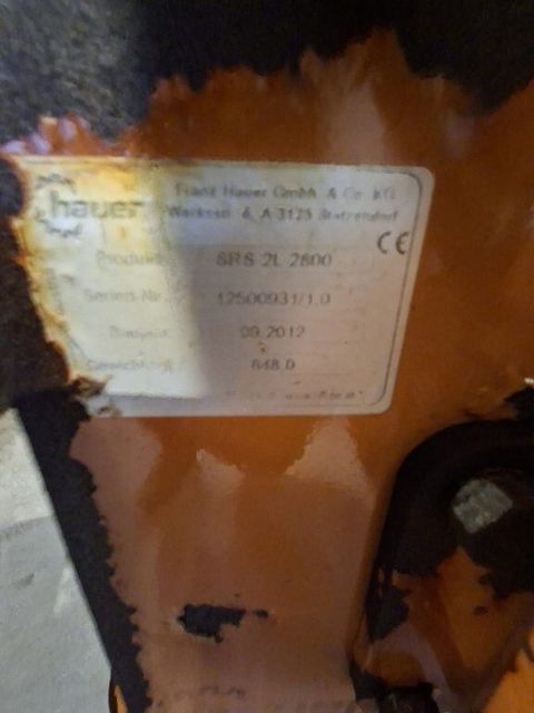 [3290-6887997-3.jpg]