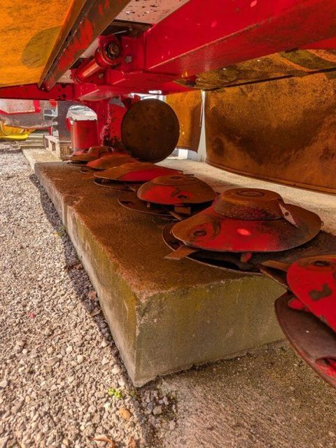 [3290-6888715-3.jpg]