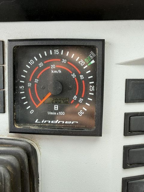 [3290-6899448-9.jpg]
