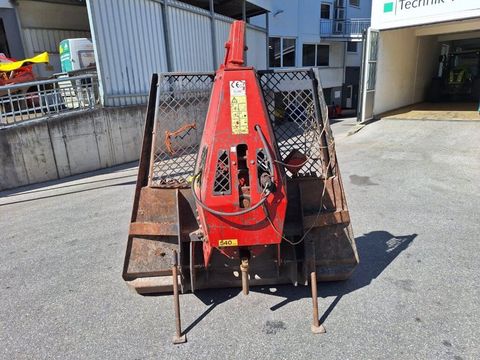 [3290-7366729-3.jpg]