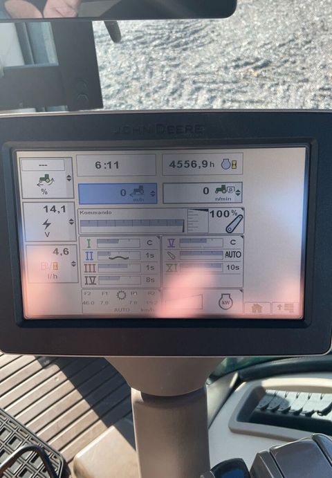 [3293-4411535-10.jpg]