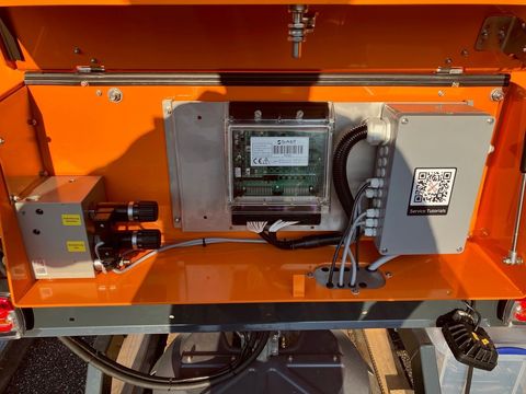 [3293-6273493-9.jpg]