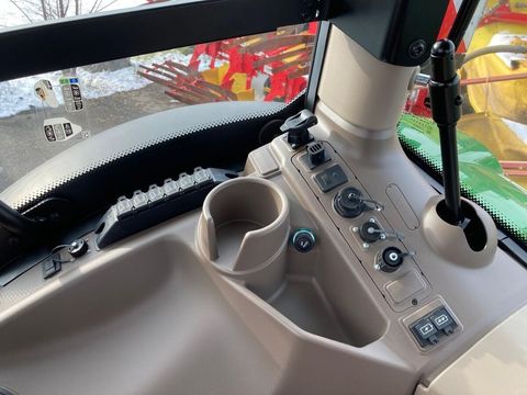 [3293-6472961-16.jpg]