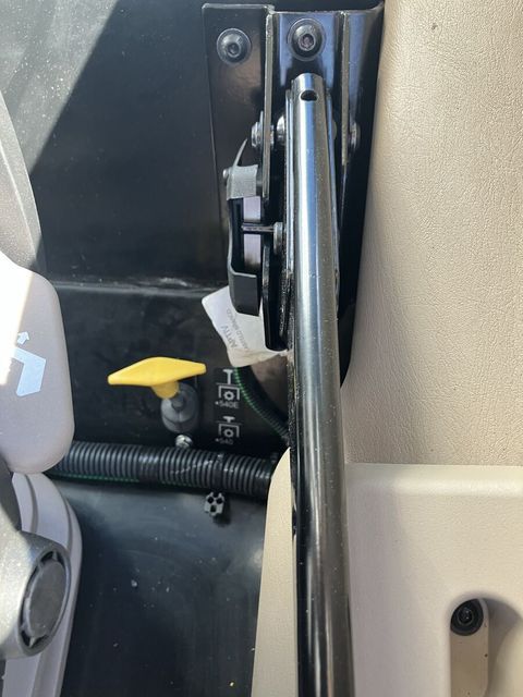 [3293-6652214-28.jpg]