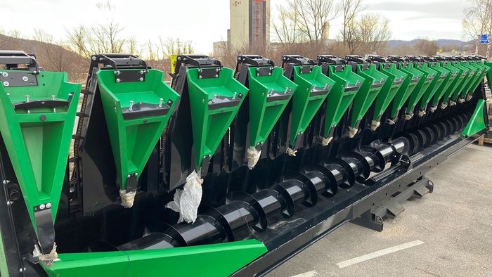 [3293-6682288-0_1.jpg]