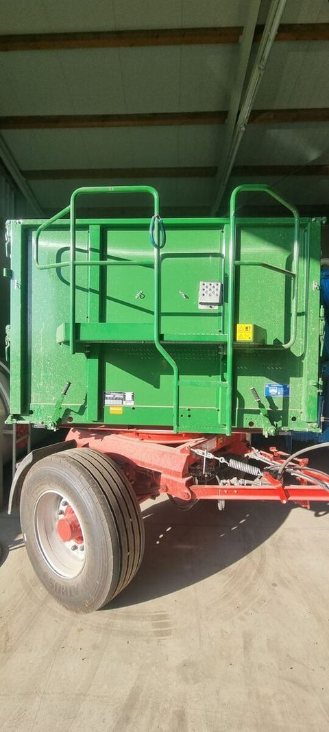 [3293-6746811-4.jpg]