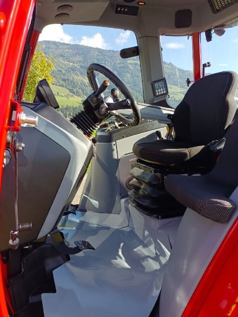 [3313-5186728-7.jpg]