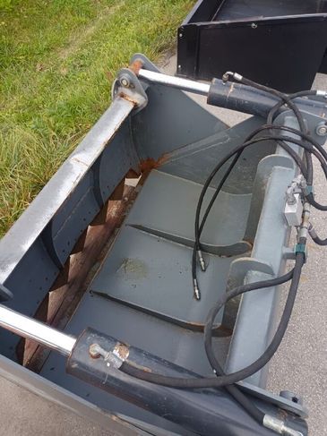 [3313-6355831-0_1.jpg]