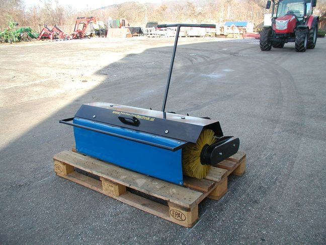 [3319-2965295-0_1.jpg]