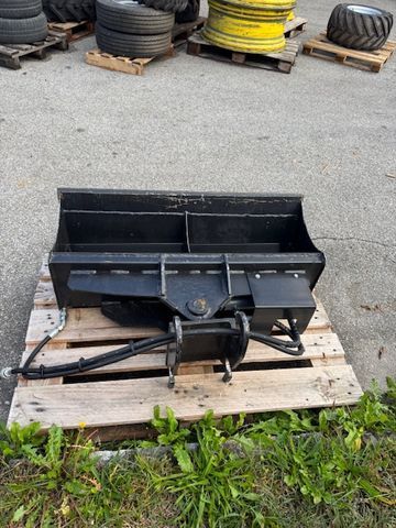 [3319-4030350-5.jpg]